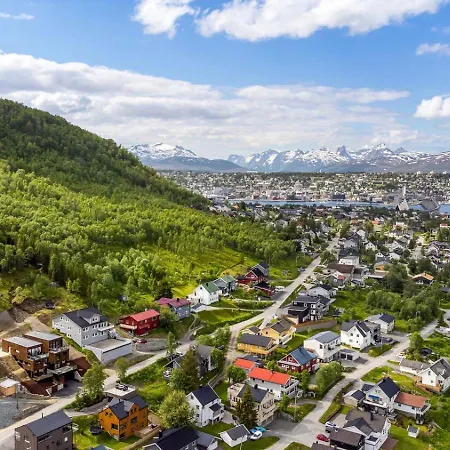 Modern With A View And Parking Appartement